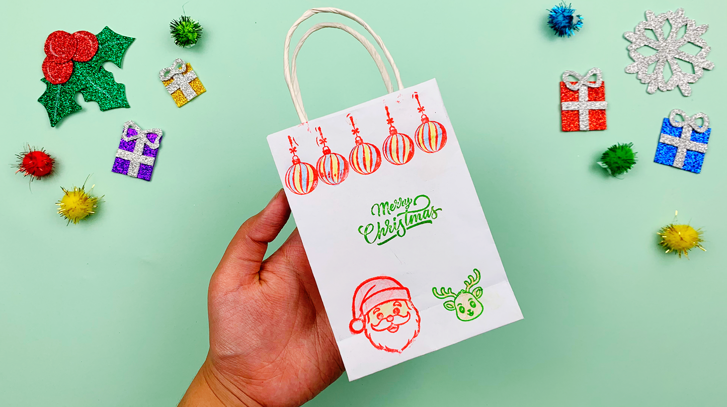 MERRY CHRISTMAS - Wooden Stamps & DIY Card Making Kit